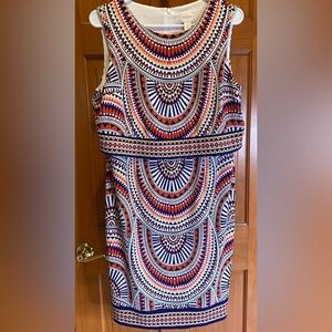 Chico’s Size 1 (M/8) Sleeveless Sheath Dress Geo Tribe Print Red Blue White Zip